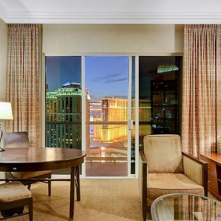 Mgm Signature-29-607 F1 Track & Strip View Balcony Las Vegas Buitenkant foto